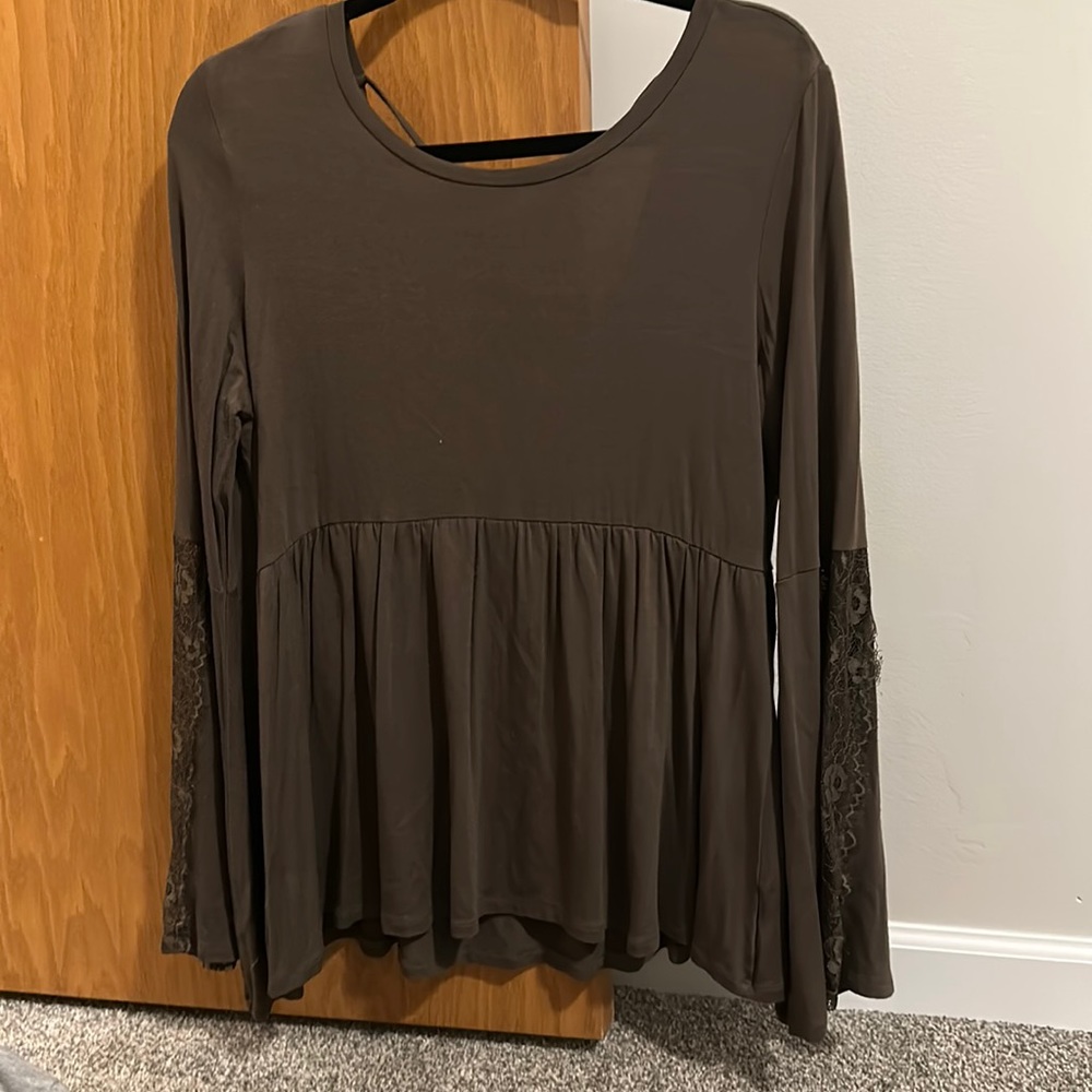 Long sleeve shirt